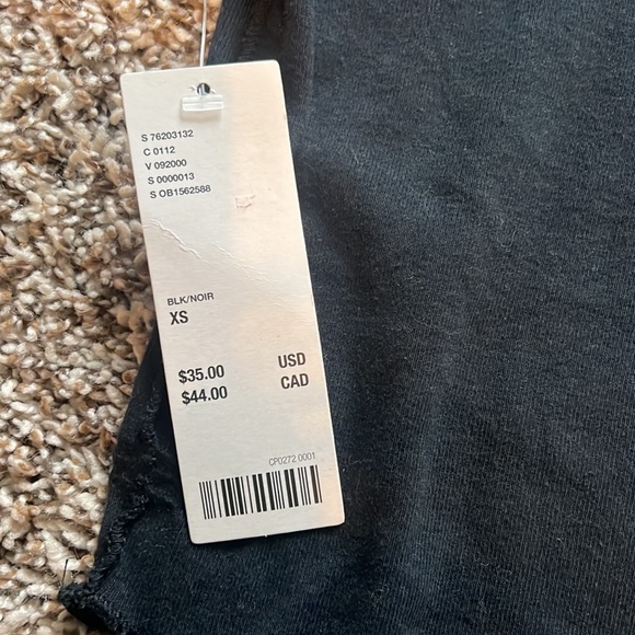 Brand New Urban Outfitters top - Picture 2 of 3